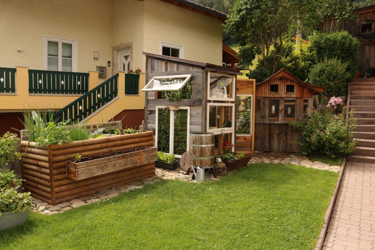 Ferienhaus Hoell Russbach am Pass Gschuett Ngoại thất bức ảnh