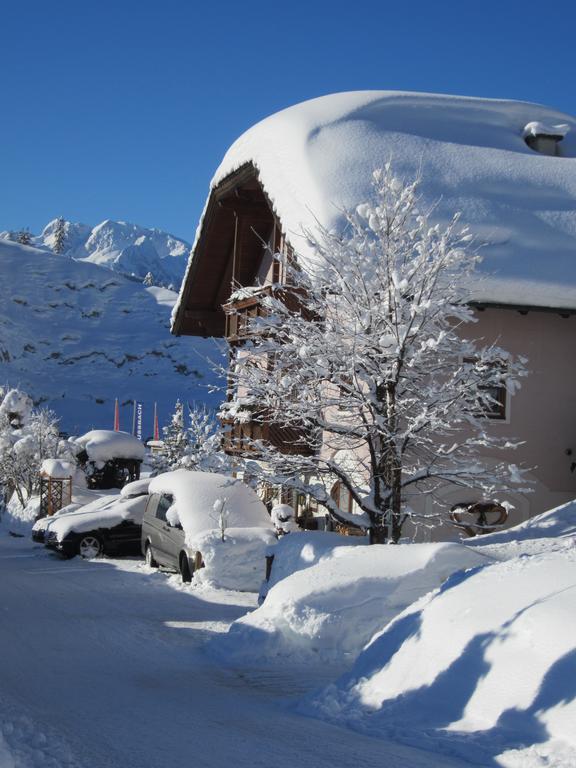 Ferienhaus Hoell Russbach am Pass Gschuett Ngoại thất bức ảnh