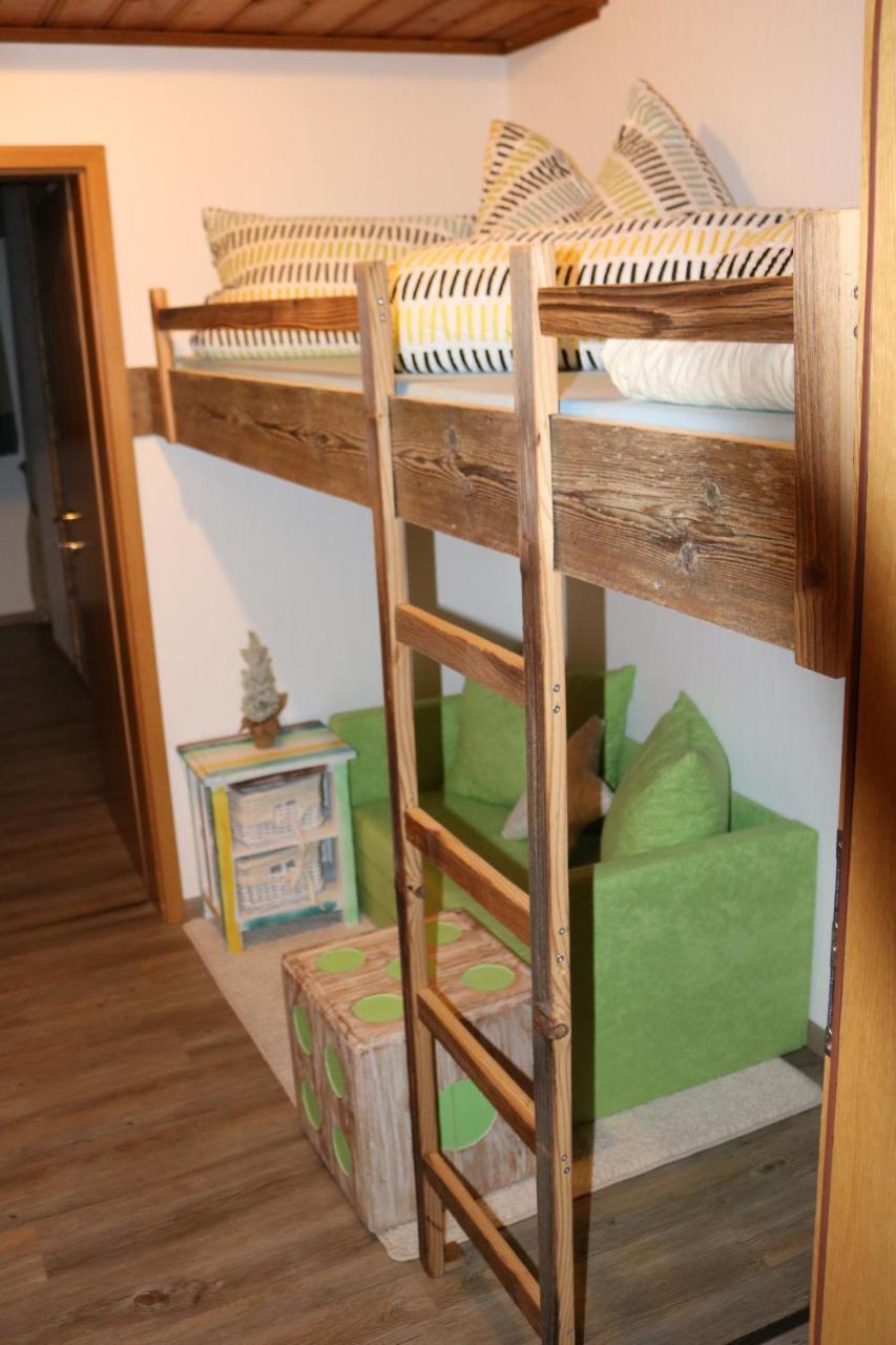 Ferienhaus Hoell Russbach am Pass Gschuett Ngoại thất bức ảnh